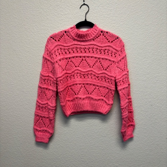 Aqua by Bloomingdale's Girl’s hot pink sweater size Small - Picture 1 of 6